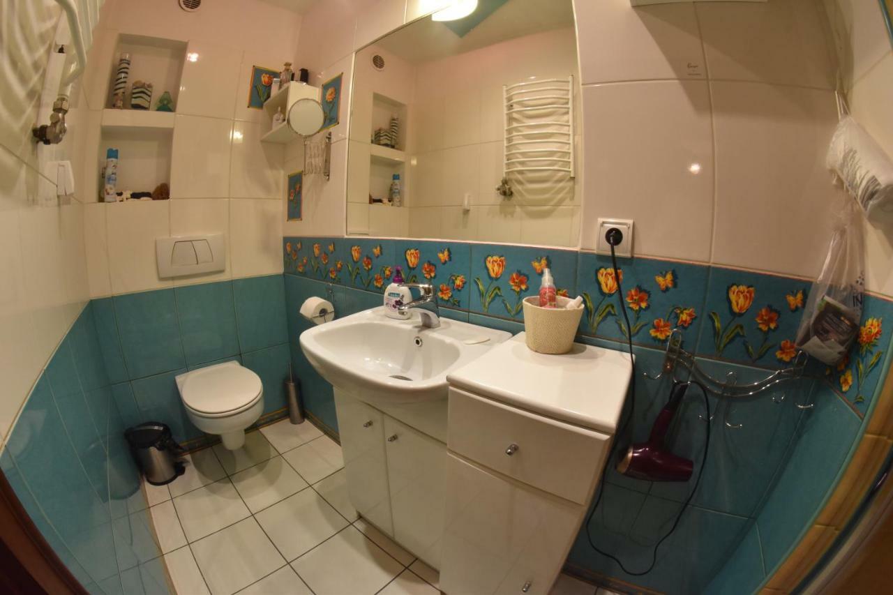 Comfortable House With Garden Manki Екстериор снимка
